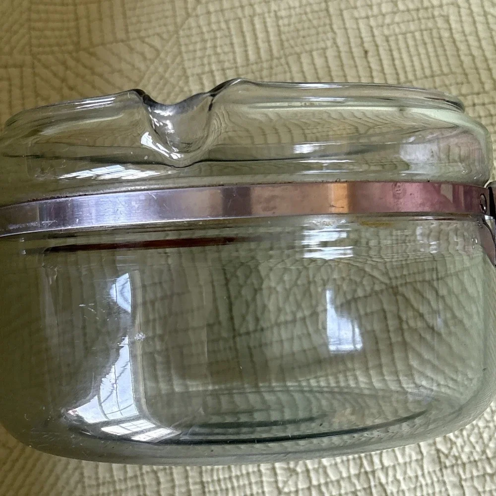 Pyrex 2 Qt Flamewear 6324B Sauce Pan w/Spout & Lid Vintage Clear Handle USA